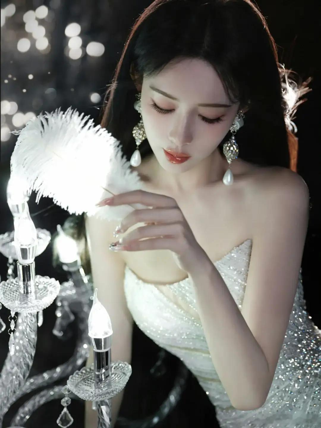 【娱乐吃瓜🍉🍉🍉】1.毛不易私下超社恐，采访前会紧张到不停喝水，但一聊到音