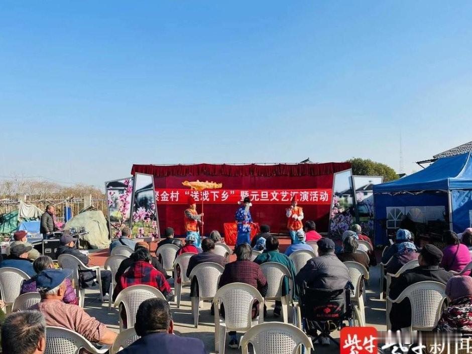 谁会想到，一个母亲和女儿花了五年时间亲手制作出来的动画电影，在电影院里竟然能杀出