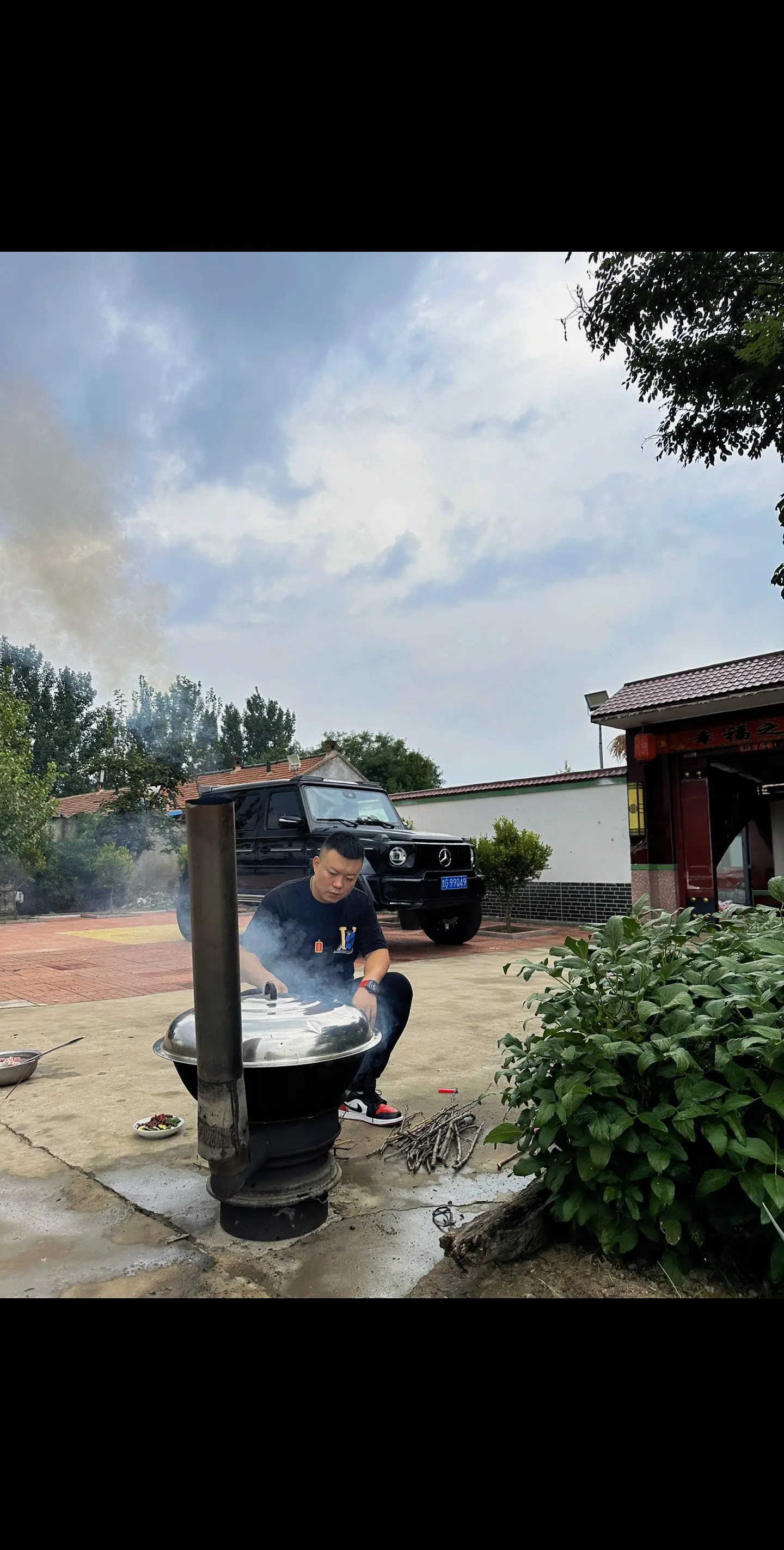 愿朋友们越来越好，有盼，有望，无灾，无难 当然更盼望 花好月圆人长久