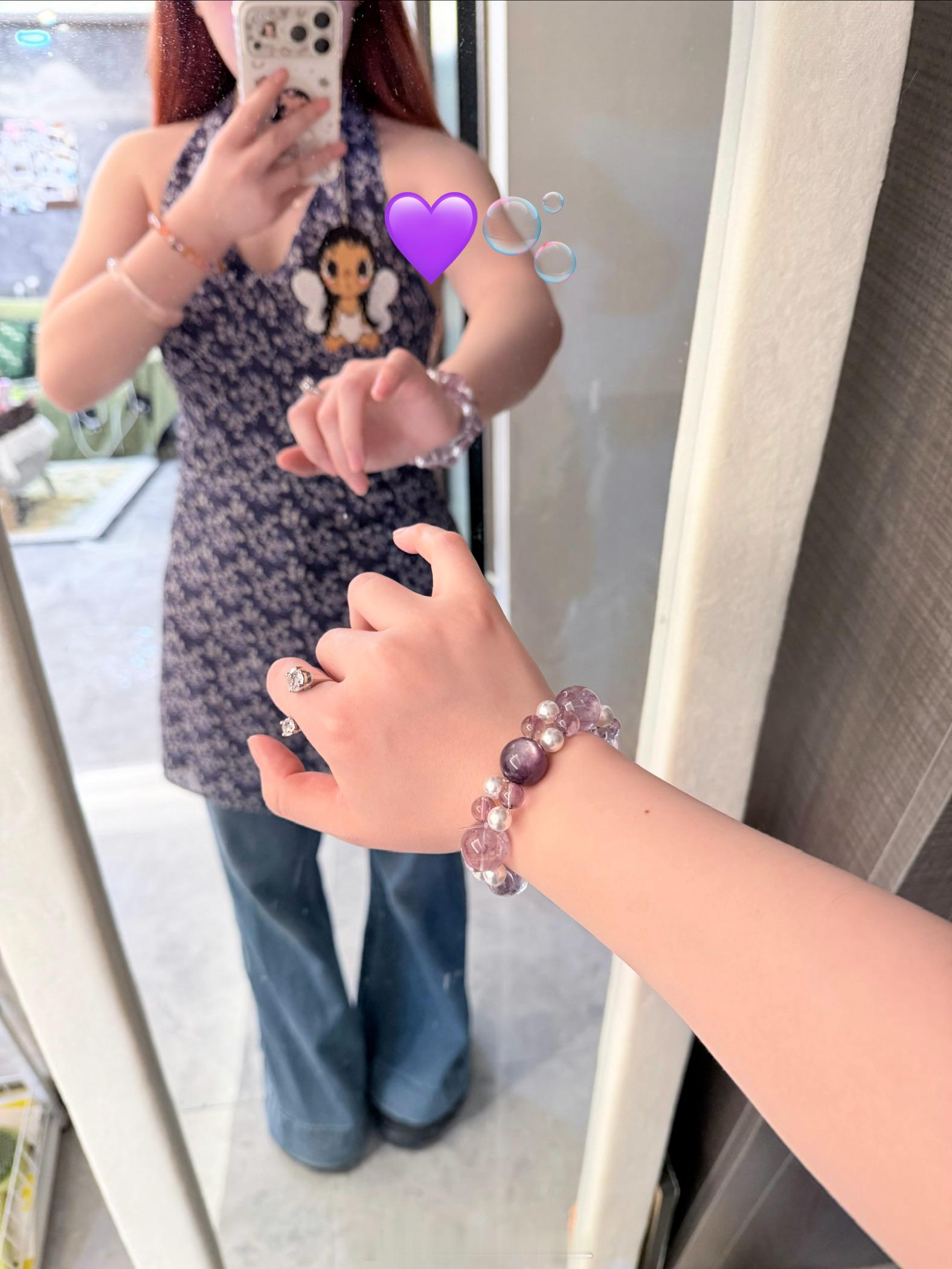 已到家只睡了四个小时但完全高精力新衣火速试穿中超期待下一场旅行🧳！！ 