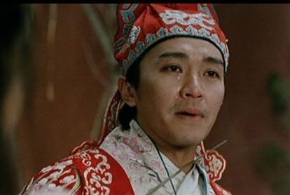 百年周星驰同样会跌下神坛！

花无百日红，人无千日好。高处不胜寒。没有人能永远处