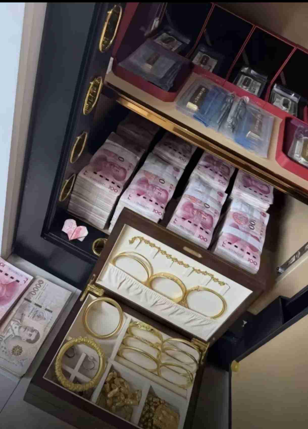 我的今日状态：💰期待暴富
我这里的天气：🍂微风
