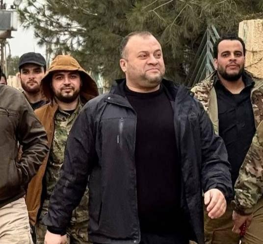 库尔德人连最后的阵地也不守了，投降朱拉尼了。
朱拉尼已开始任命自己人进入库尔德人