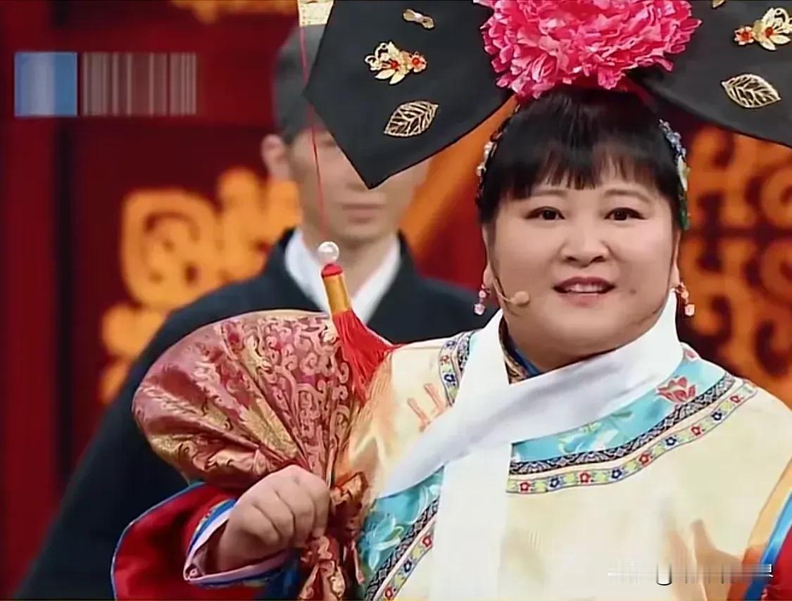 贾玲真真地瘦了，那么问题来了：

是不是就意味着贾玲毫无偶像包袱抖包袱，那些笑死