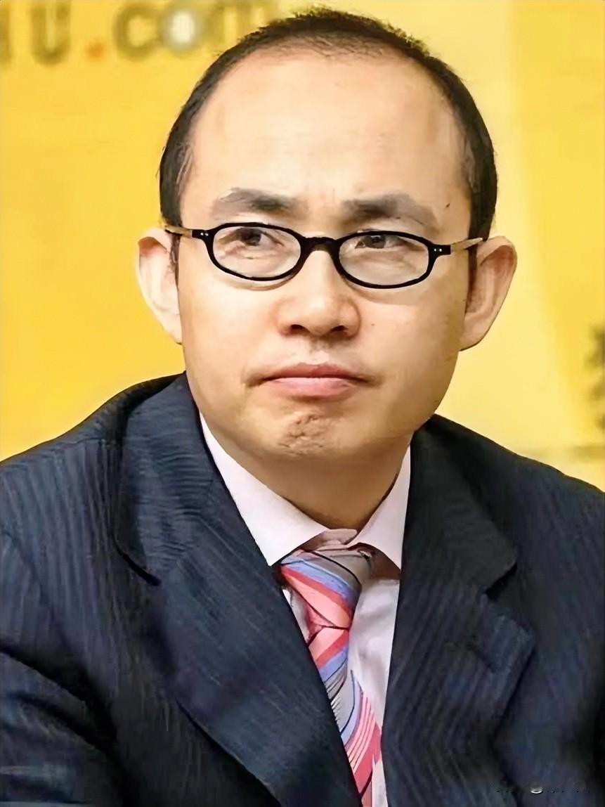 提起潘石屹，大家讨论最多的，就是当年哈佛和耶鲁的捐款事件。
当年老潘夫妻俩拿出了