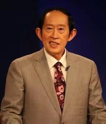 王立群教授再次语出惊人：“不论封建帝王的口号多么宏大，无非就是打江山、坐金銮、睡