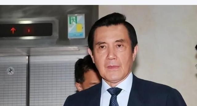 马英九终于也撕下了“和平使者”的面具。一句“台湾不接受武统”，比赖清德还刺耳。谁