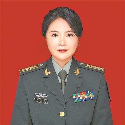 看到个军队查账的通报，惊出一身冷汗。

一个军队的审计员，从上千条加油记录里，硬