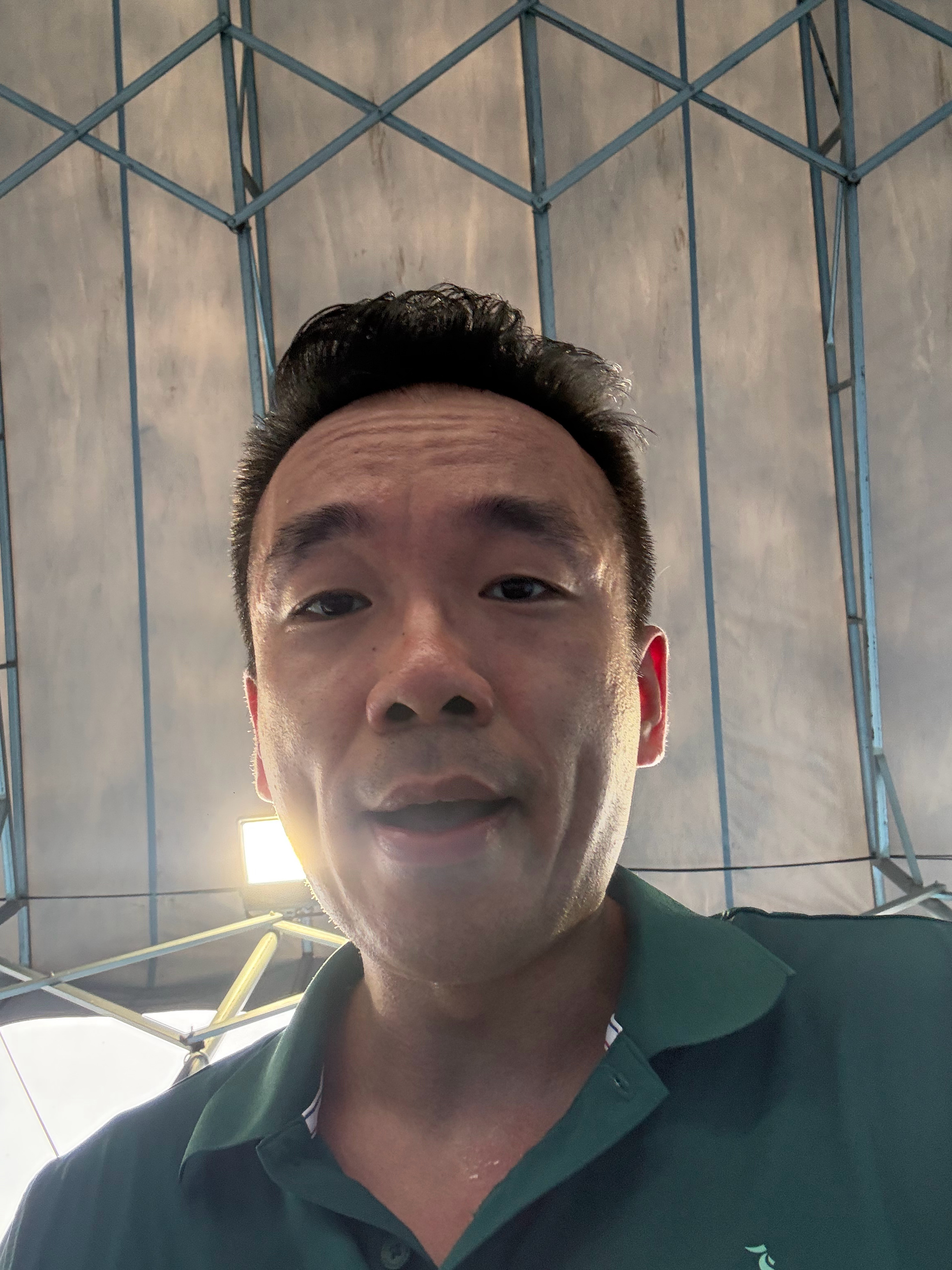 暴雨天打了2个小时，暴汗换了3件球衣！😌 