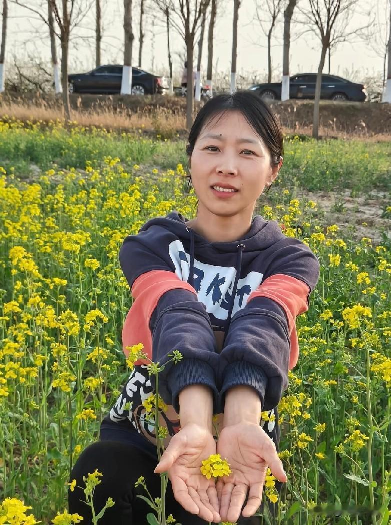 点个外卖。非说我写错地址了。33年了，都这么叫的小区楼层，今天外卖员非说。我说的