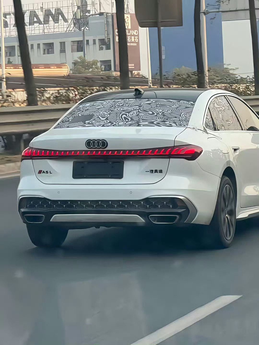 全新一代奥迪A5路测低伪！ 