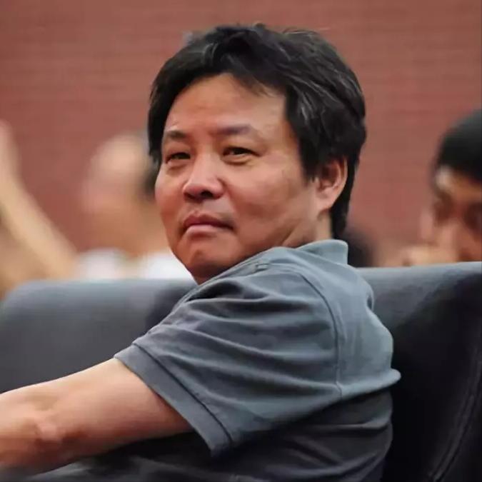 作家，余华说，死亡是凉爽的夜晚，这是海涅的一句诗歌，对此我深有感触，夏天最热的时