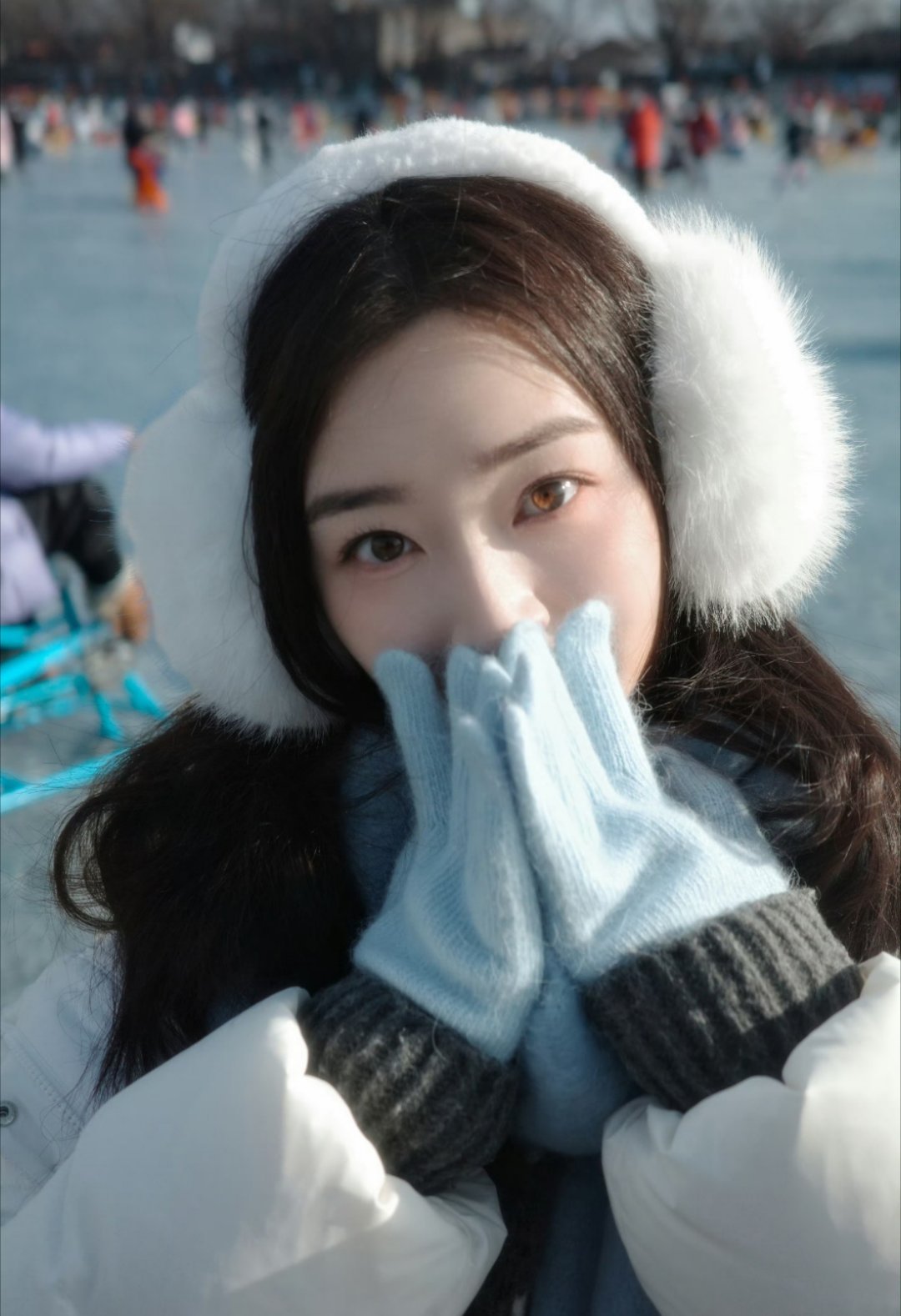 邓恩熙这个车是自动的还是手动的呀！好玩不！！