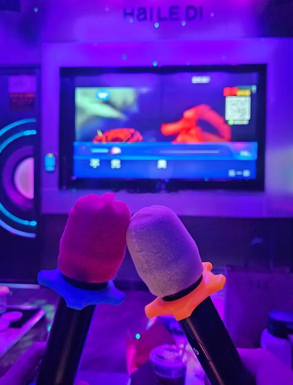 选择大于努力生活，就像是一场不断选择的游戏，每一个瞬间，都是你重新定义‘我是谁’