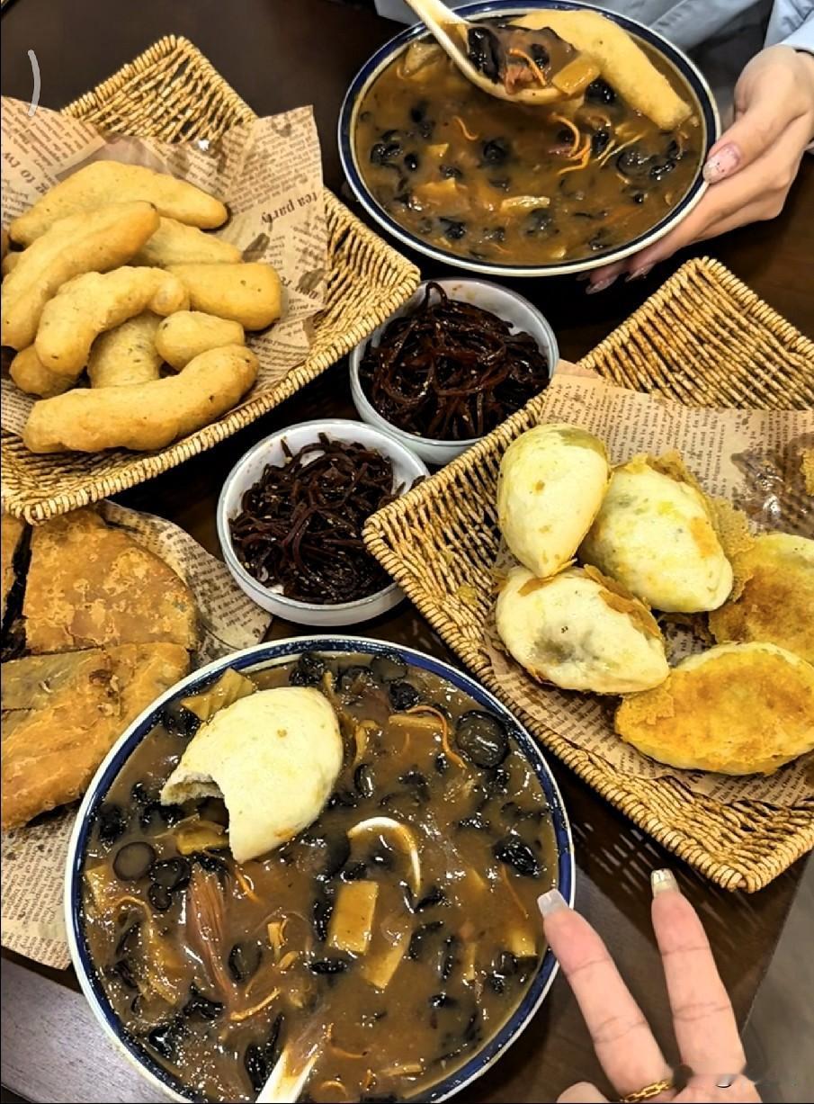 早餐吃到位，一天都不累

别总说没时间、来不及，早饭真的不是小事。
一杯热豆浆、