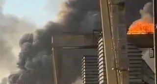 突发 | 美国一炼油厂爆炸！  ​​​