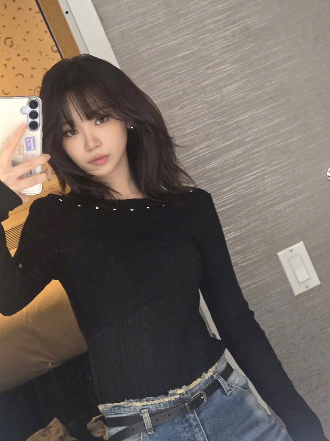 【Ins】LE SSERAFIM金采源 Ins更新，很美萌的宝~金采源