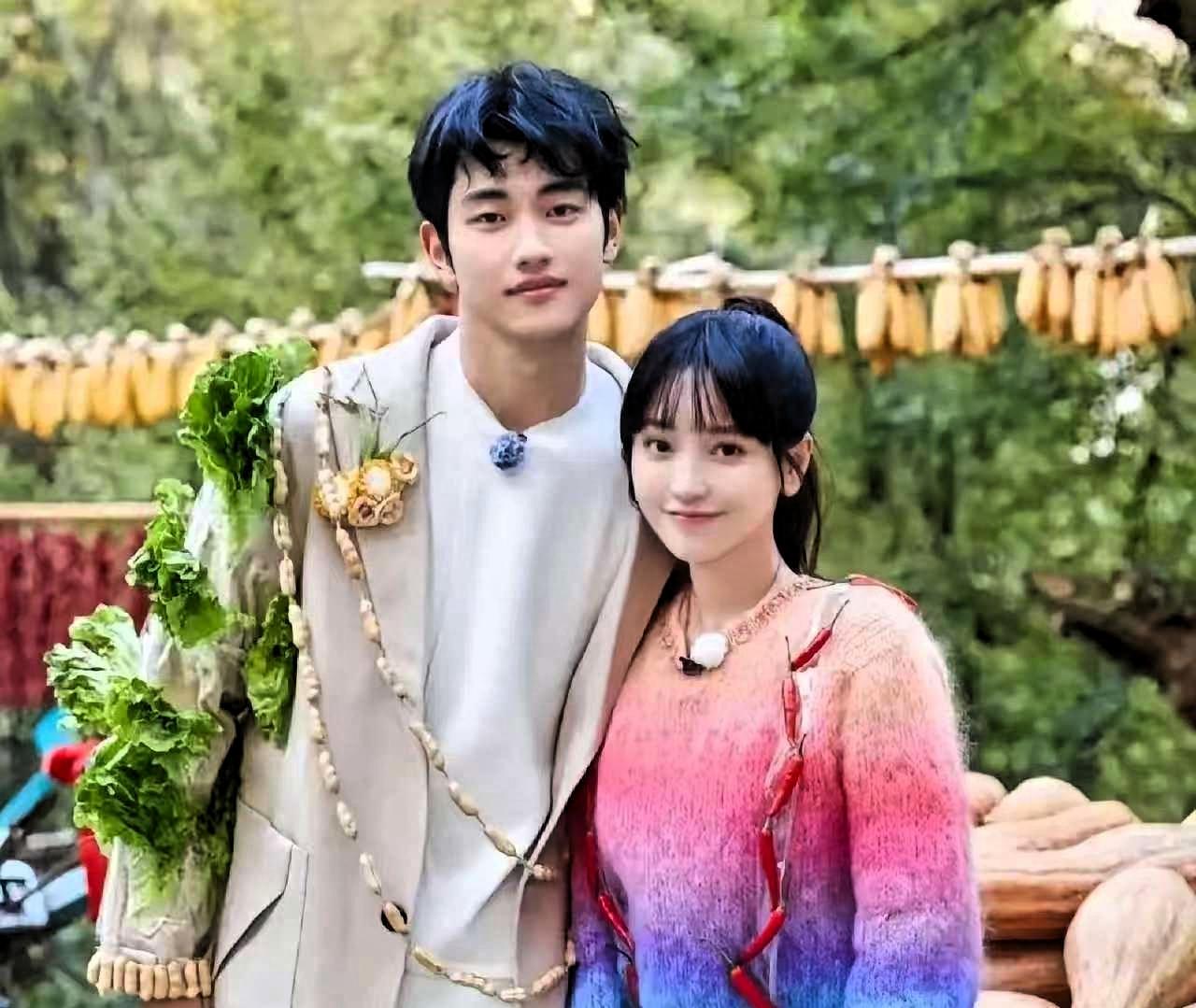 看到金莎被求婚的消息
我去问我朋友，金沙都42岁了，还能生孩子吗？我朋友白了我一