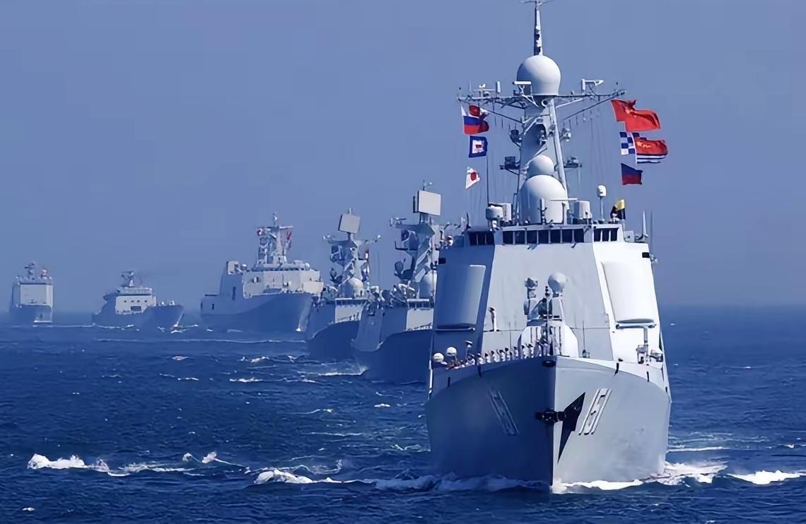 刚下班就收到这条爽讯！日本渔船闯钓鱼岛领海被海警当场驱离，这波操作太解气了！
下