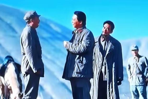 追剧《征途》至第20集    昨晚剧情让我激动不已的两段故事。
       一