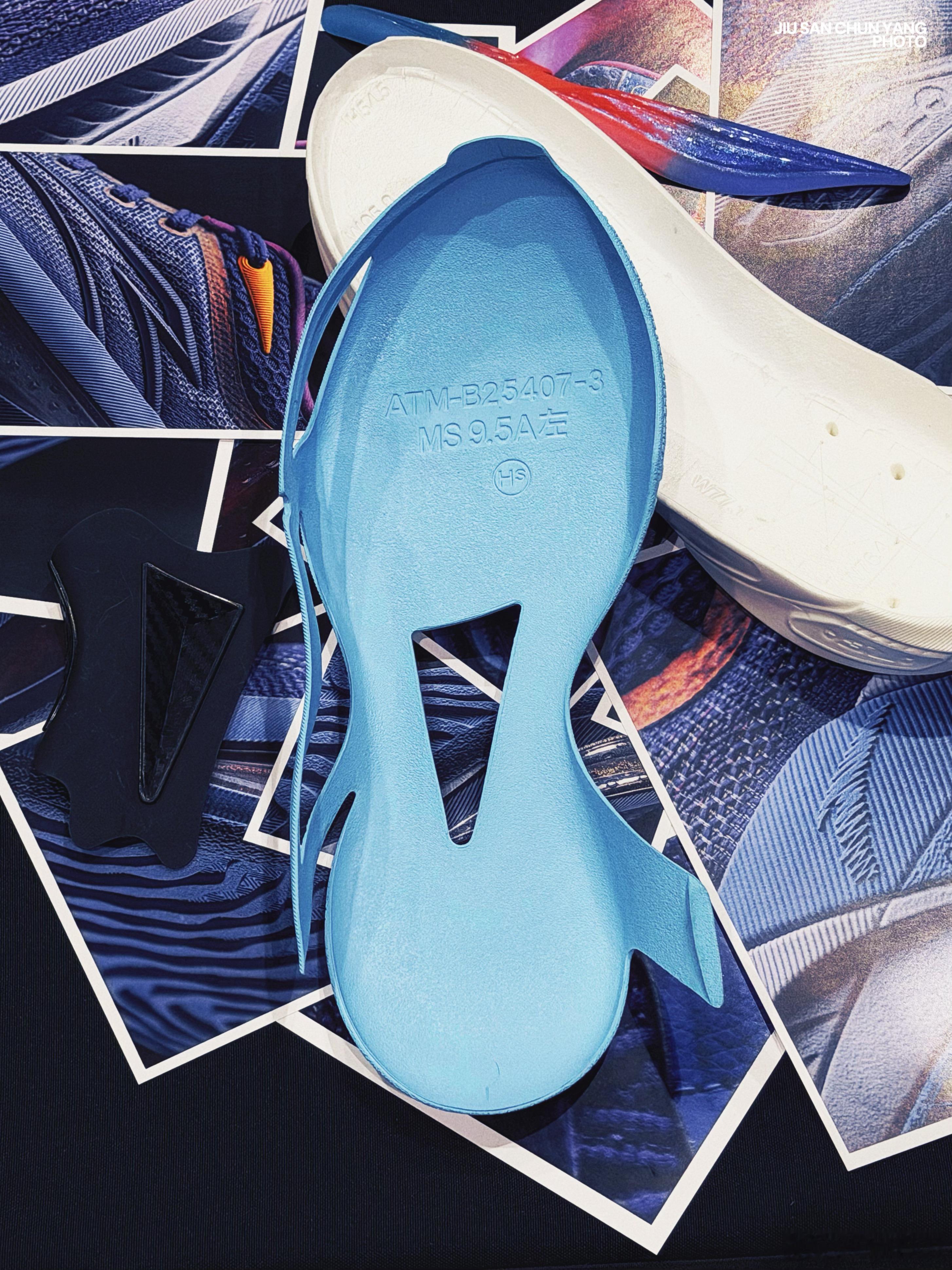 阳探究竟春阳的记事簿潮流inbox 如果你想更好的“享受比赛”，自然需要“闪电瞬