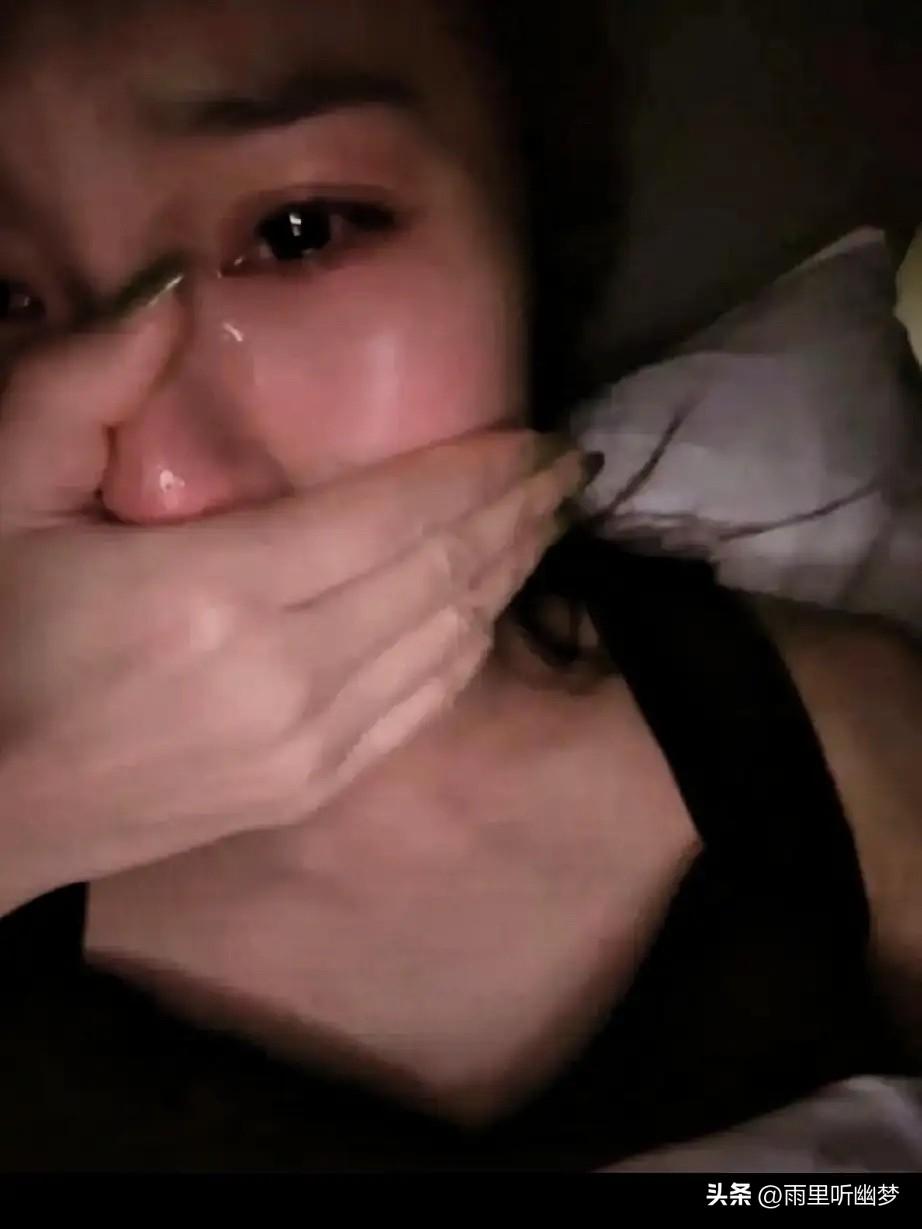 傻！“我跟他才认识一个月，他凭什么不付医药费？”

深夜，贵州某医院急诊室，一个