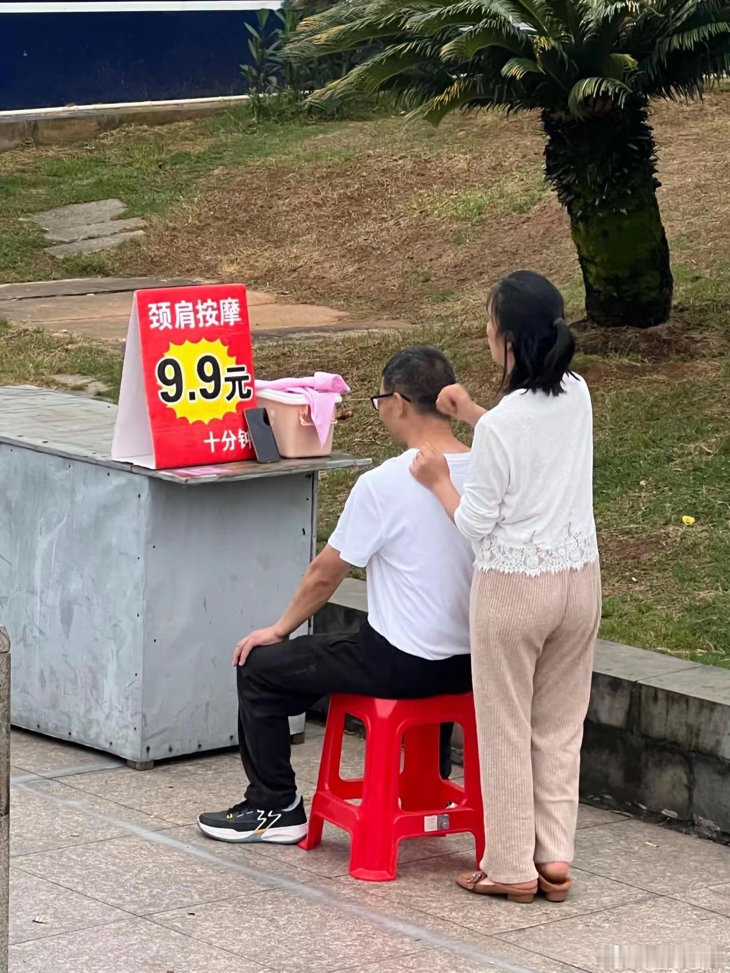 凭力气吃饭，不丢人！ 