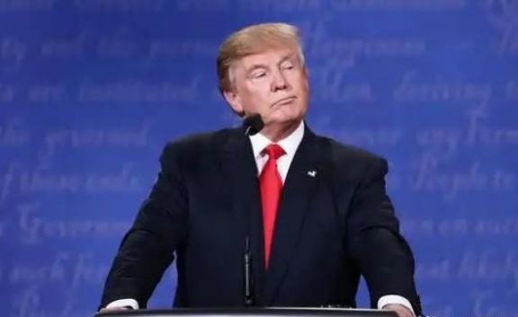 万万没想到，等来的不是高市的道歉，而是特朗普宣布：“永远不允许第三世界国家的公民