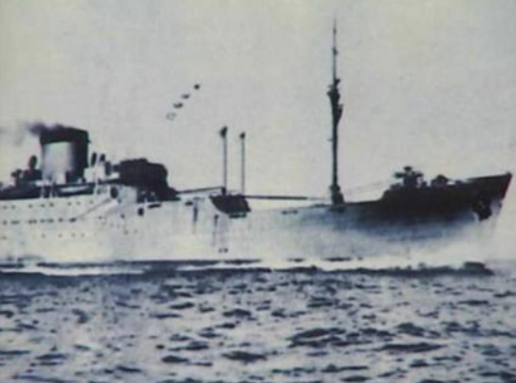 1945年4月1日，日本满载40吨黄金的“阿波丸”号轮船被美军击沉，总价值50亿