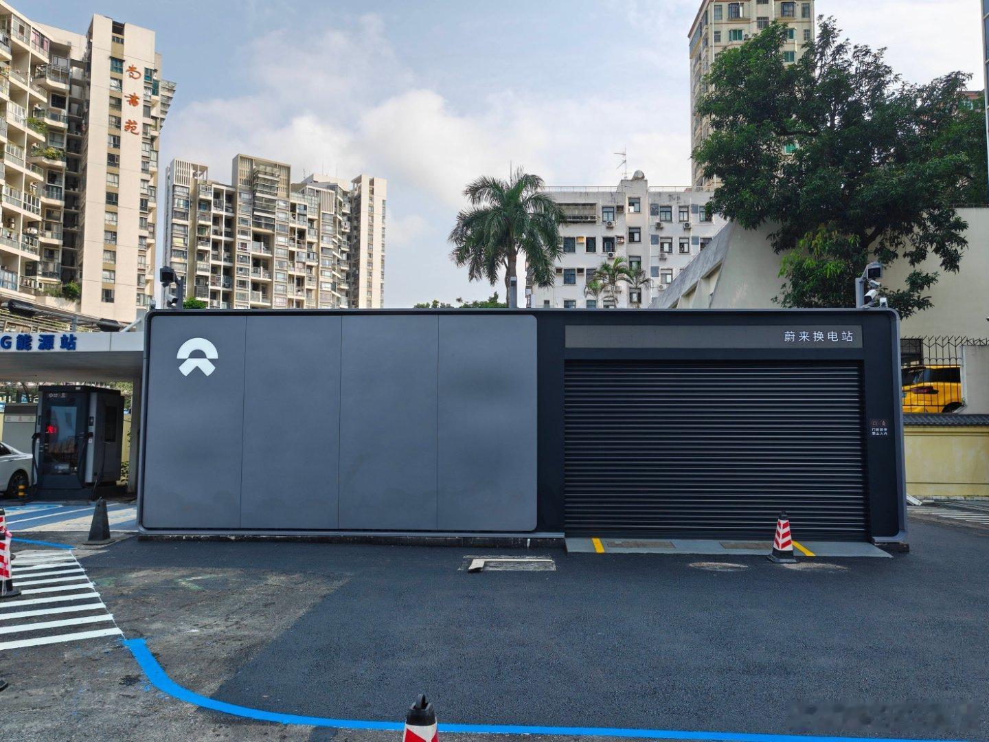 新出行话题 现场直击深圳首座蔚来五代换电站快来参与互动吧 网页链接 蔚来蔚来第五