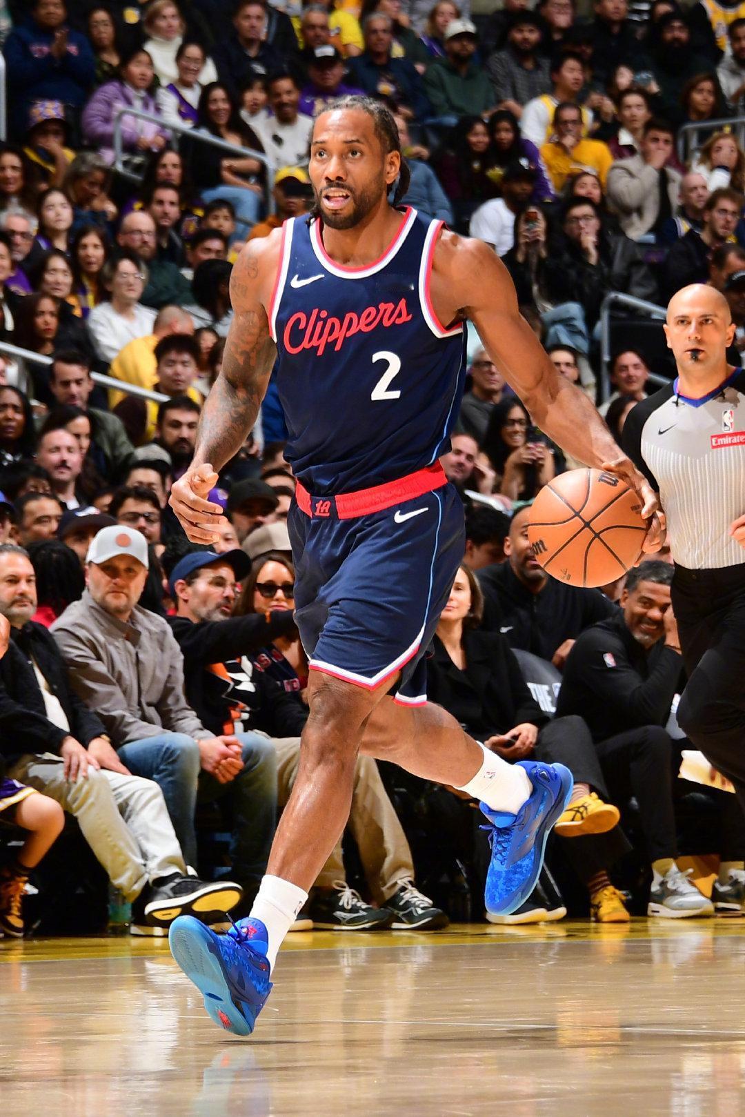 以小卡今天的状态来说，如果能一直留在场上，快船有很大机会能赢下比赛的。今天小卡手