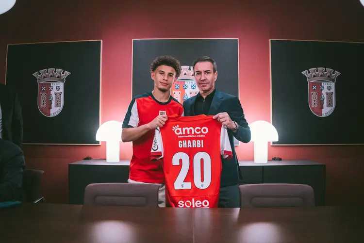 葡超俱乐部布拉加官方宣布，与巴黎圣日耳曼就20岁中场加尔比的转会达成了协议。根据