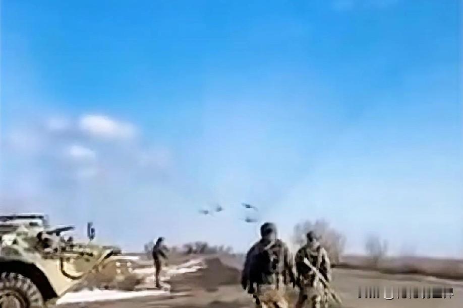 11月30日晚上的最新情报，现在他来了第四条，俄战机逼近引发波兰防空警报：此次逼