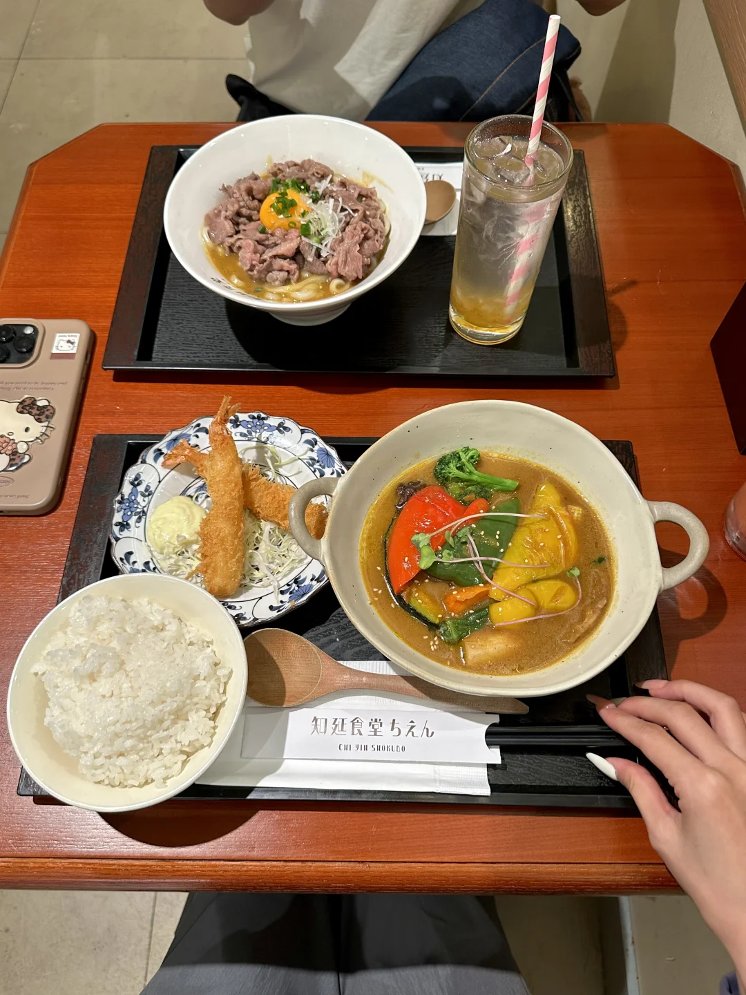 香港6刷了！！敲平价的日式小食堂。。。。