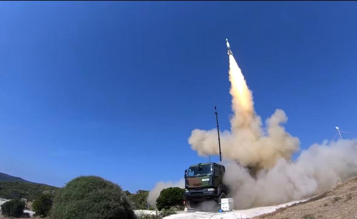 美国基本盘动摇了
当地时间21日，法国泰雷兹集团发布公告称，已与丹麦签订合同，将