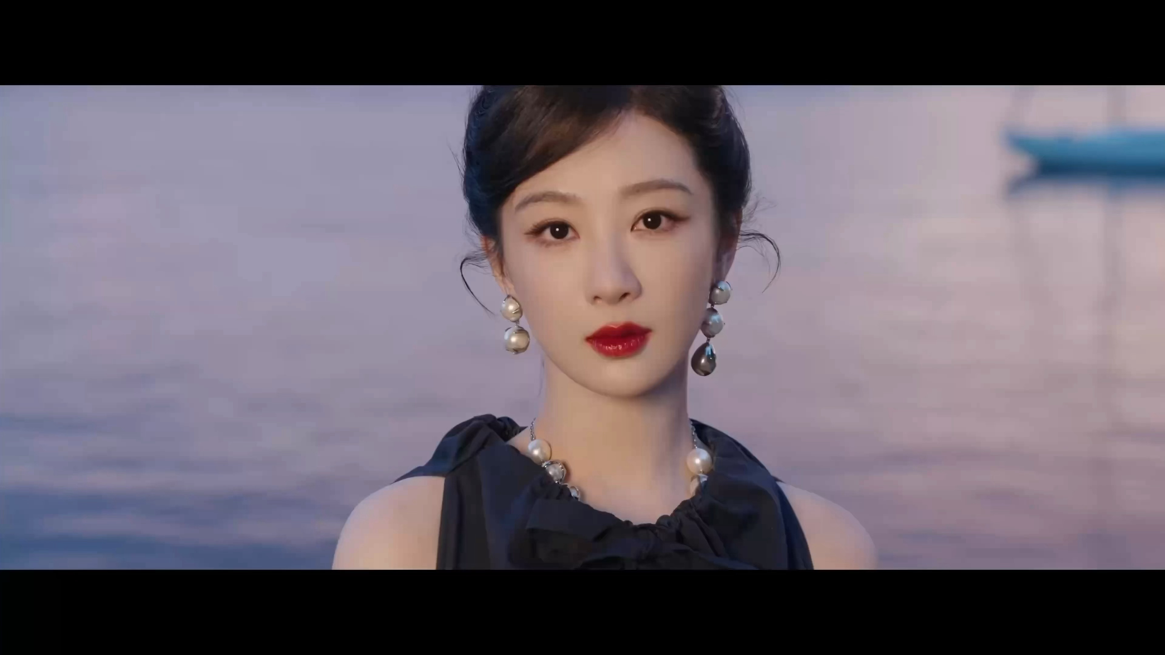 杨紫穿了祖海顶级高定，工作室美商最近开挂了…终于跟上了杨紫的步伐…每一帧都好美好