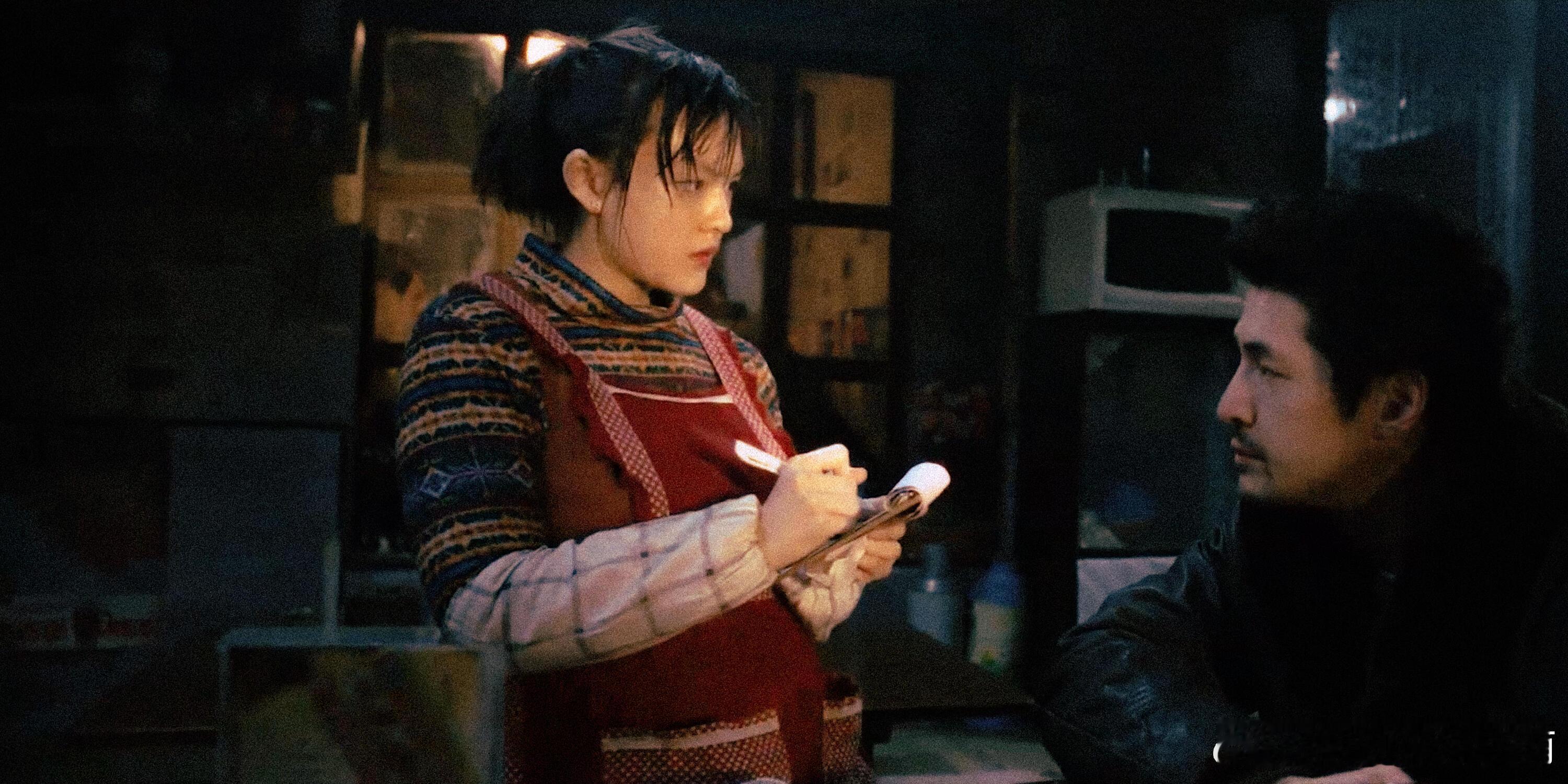 文淇新片每天上一当当当不一样驯鹿团队应该去评敬业奖，为了骗人都能演成二十四孝好邻