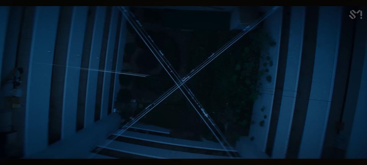 此次预告也依然超有概念的EXO回归Logo.jpg EXO2025回归预告