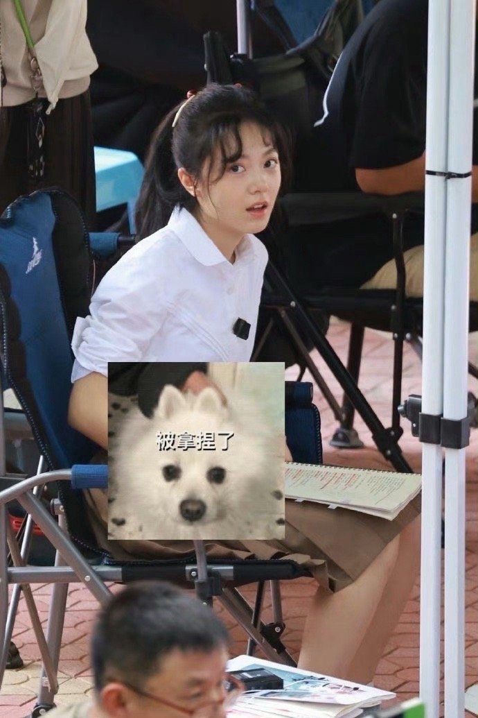 #赵今麦张凌赫路透#赵今麦张凌赫新剧#电视剧樱桃琥珀# 路透🈶！好有青春校园感