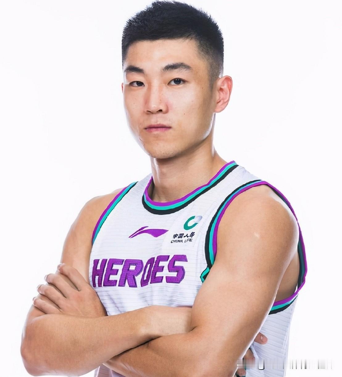 山东高速男篮客场鏖战力克北控男篮，能取得这场比赛的胜利真是太不容易了。比赛当中出