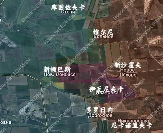 红军城以北，俄军攻到了新顿巴斯。这也意味着乌军不仅反攻两个月的成果完全丧失，还开