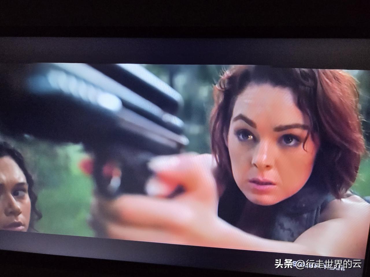 虽然怕蛇，但还是喜欢看🐍片。这是21年的《巨蟒》，写教授带一帮学生去亚马逊遇到