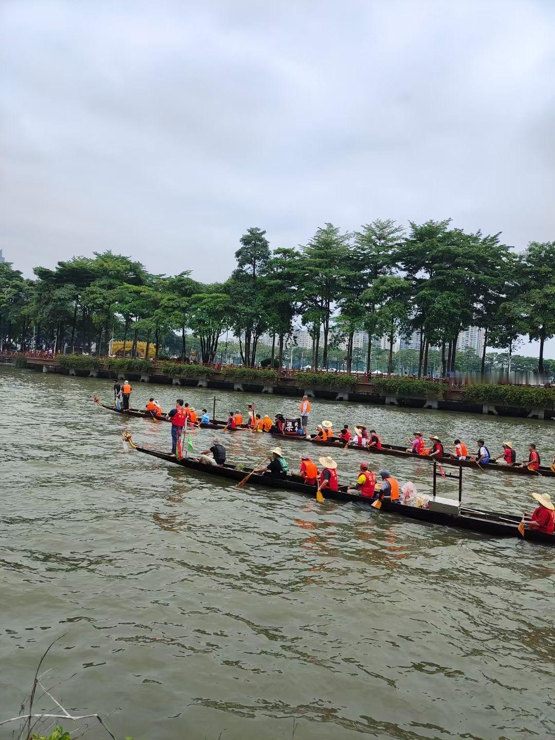 还是中年人精力好[允悲] ​​​