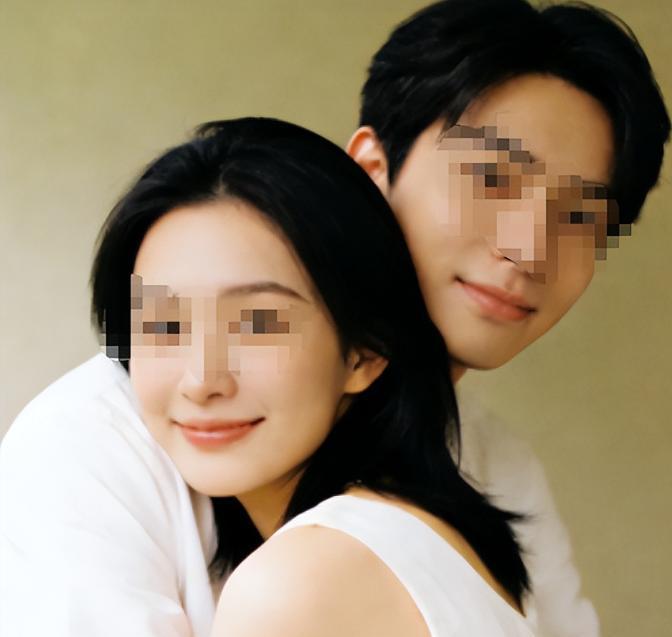 这瓜吃来，满是娱乐圈的荒诞与现实。某95顶流的时间轴上，三段关系叠着铺开：国民闺