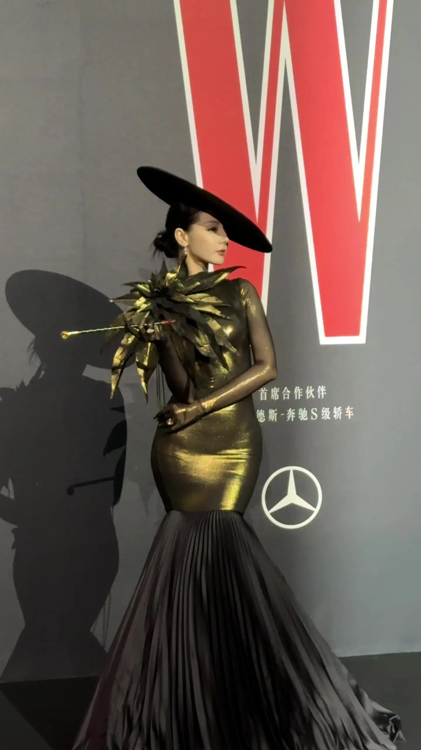 闪耀的权威女王！！！