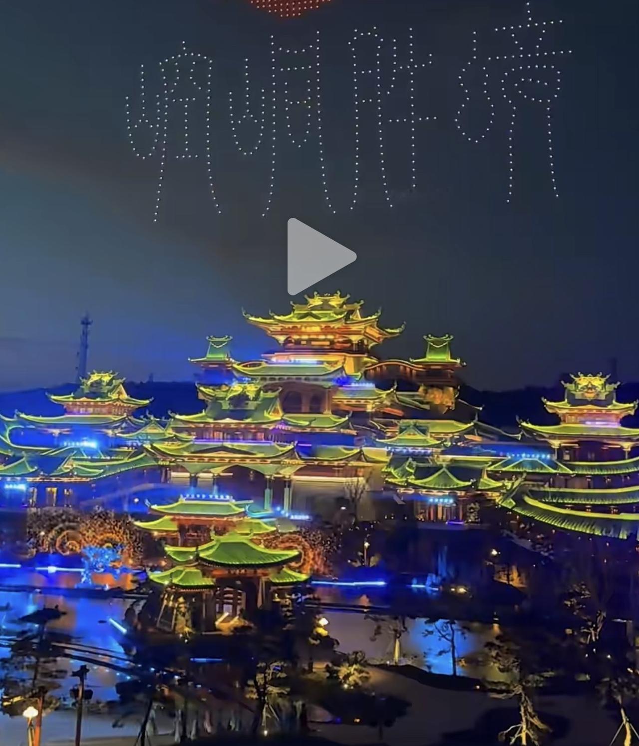 希望烟台的崆峒胜境未来可以成为国内著名的旅游热门景点吧，要不是自己晕船晕的厉害，