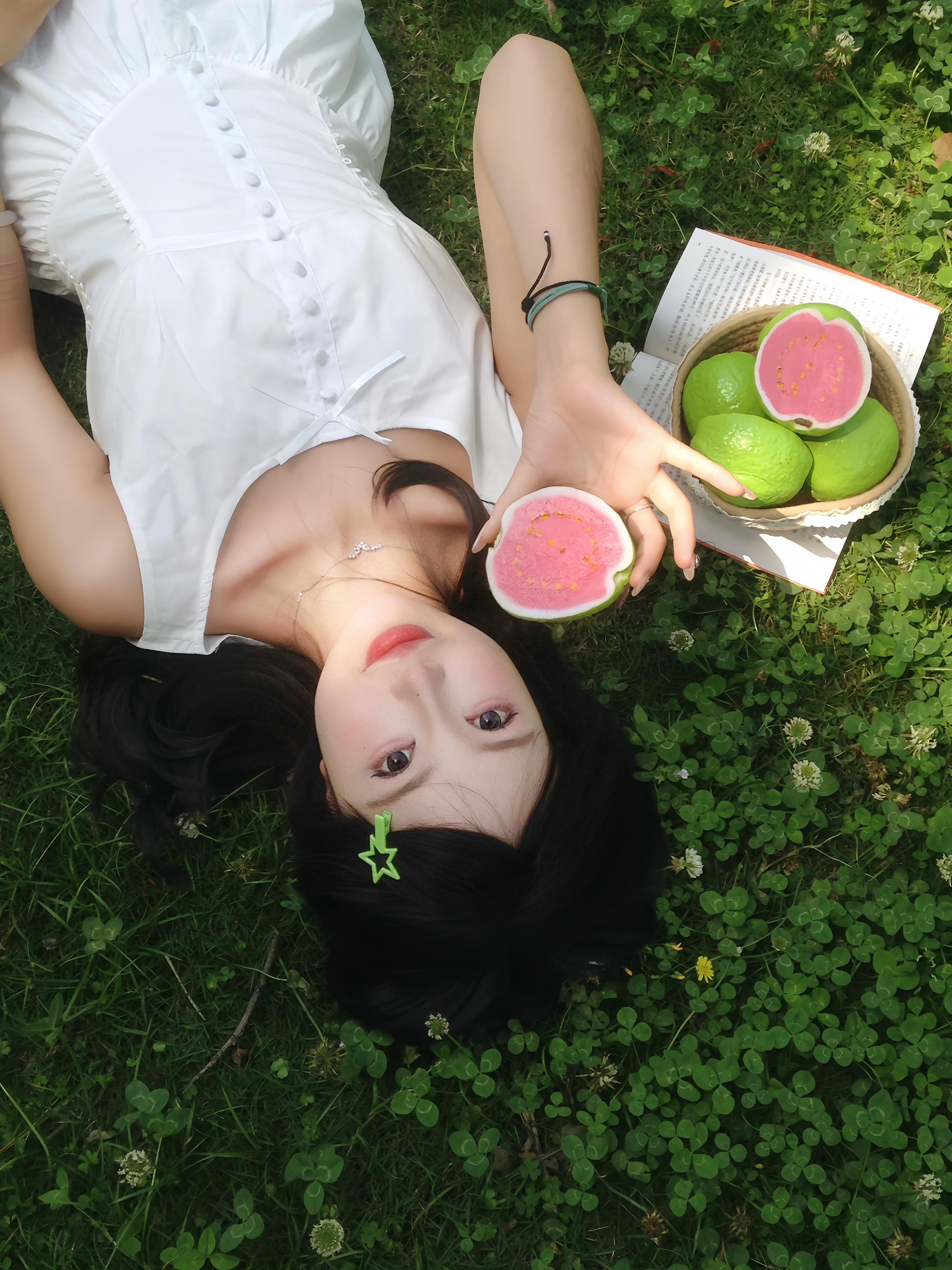 🎀𝙶𝚞𝚊𝚟𝚊 𝚂𝚞𝚖𝚖𝚎𝚛 𓍯。芭乐的夏天～