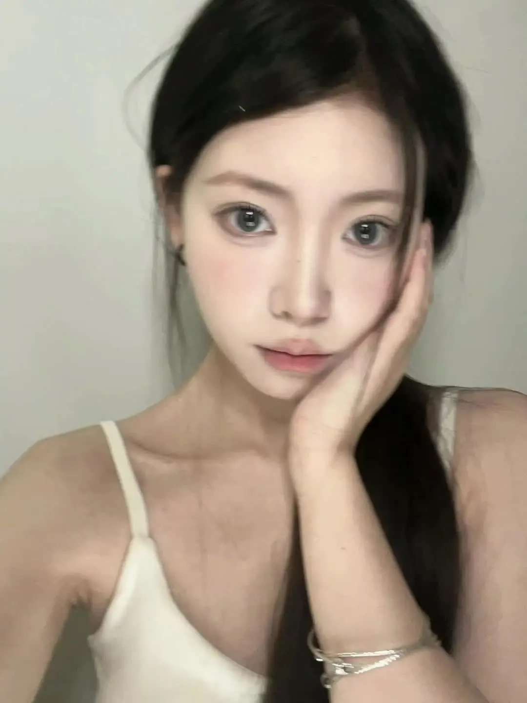 今天的妆也很喜欢