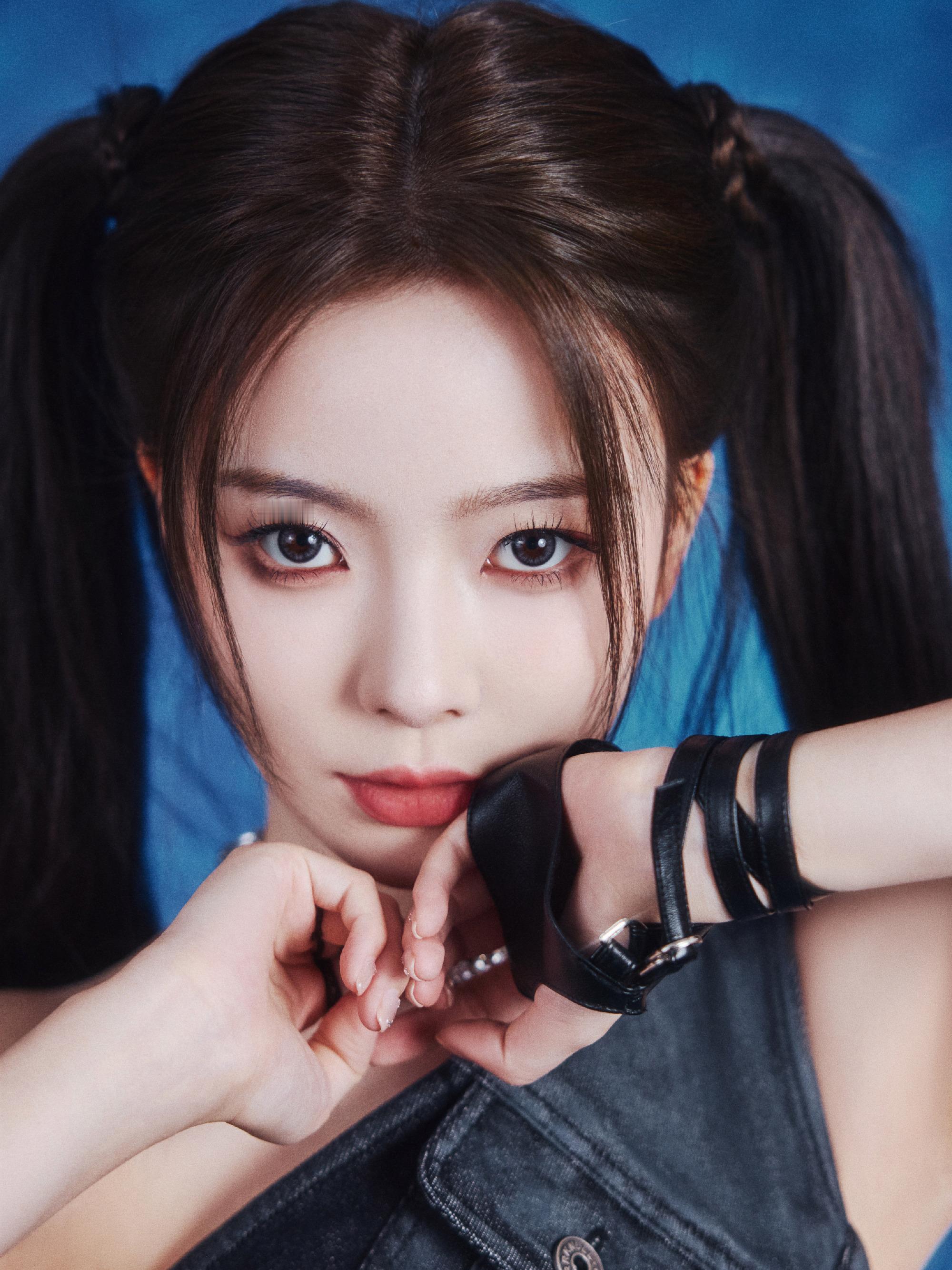 陈卓璇脑子里是有个题库吧 今天是陈厉害 