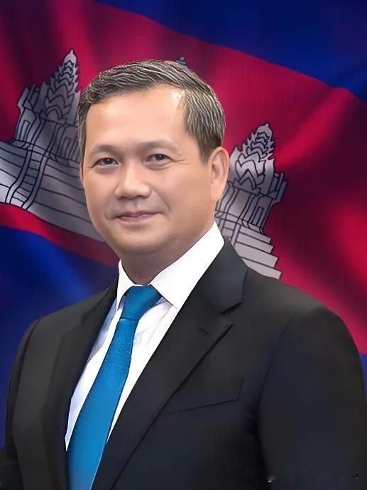 同样是二代，但洪森的儿子洪玛奈，比起佩通坦差远了。佩通坦上任后，积极向中方靠拢，